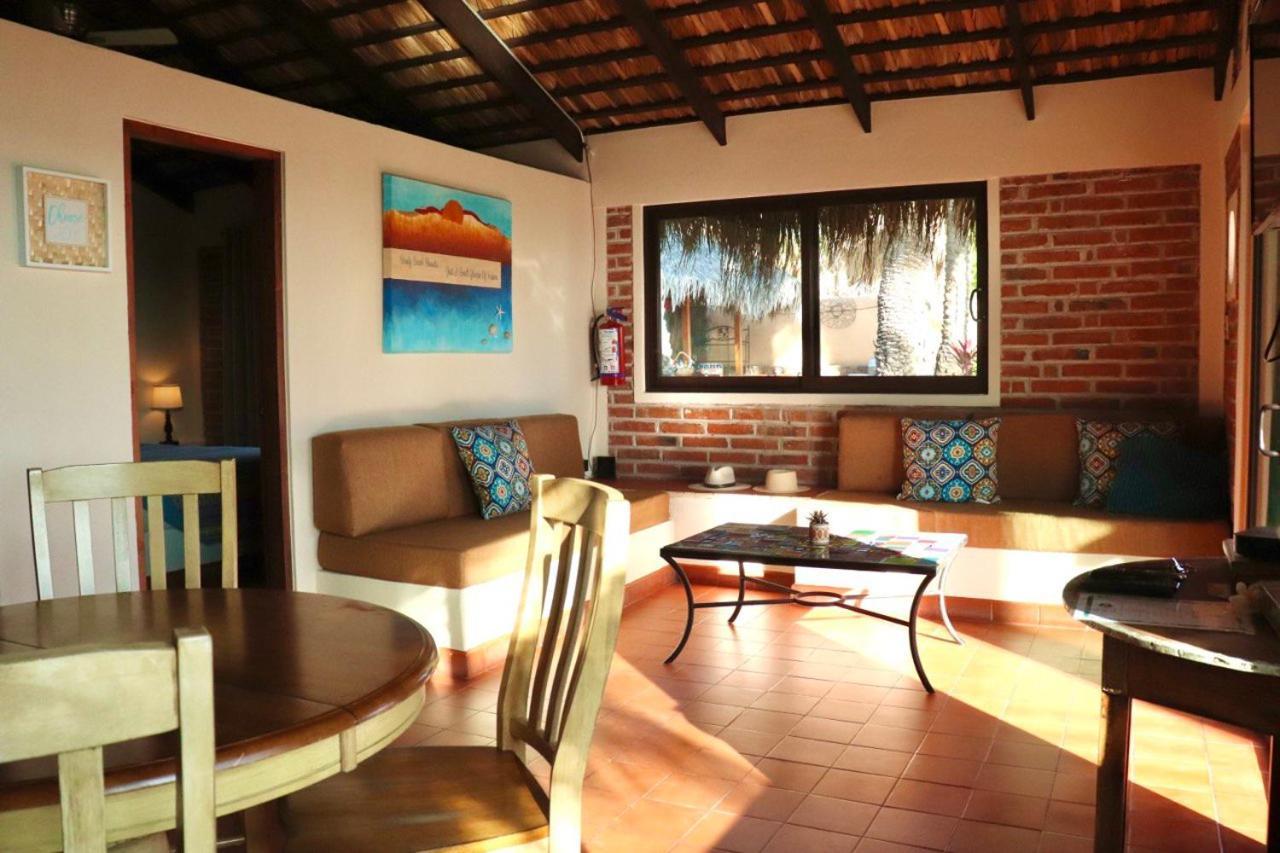 לורטו Sukasa Bungalows מראה חיצוני תמונה